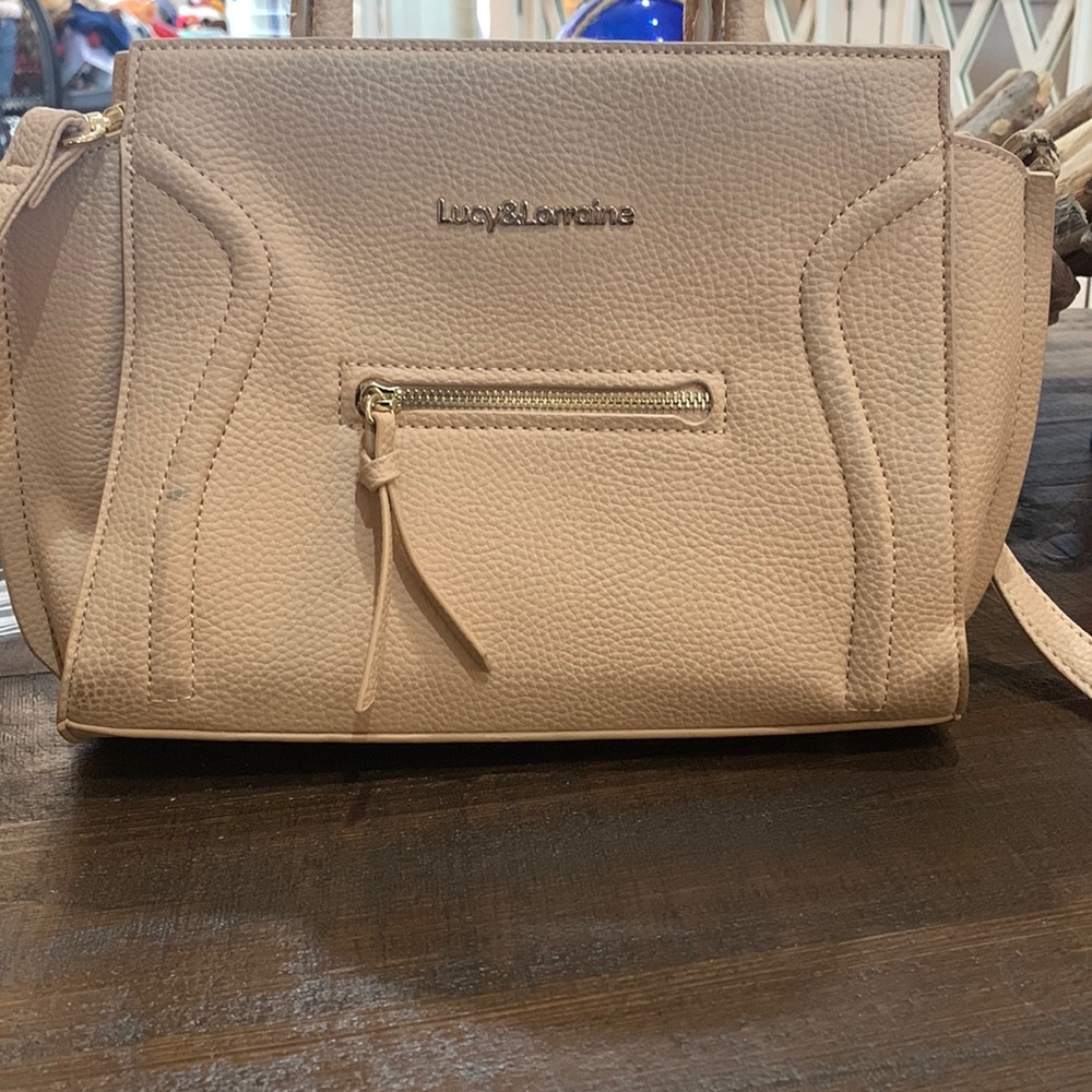 Lucy & Lorraine, saschet purse.